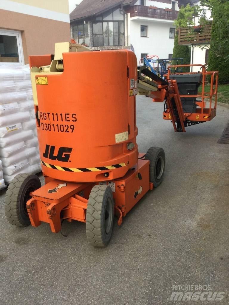 JLG E 300 AJP Plataforma de trabajo articulada