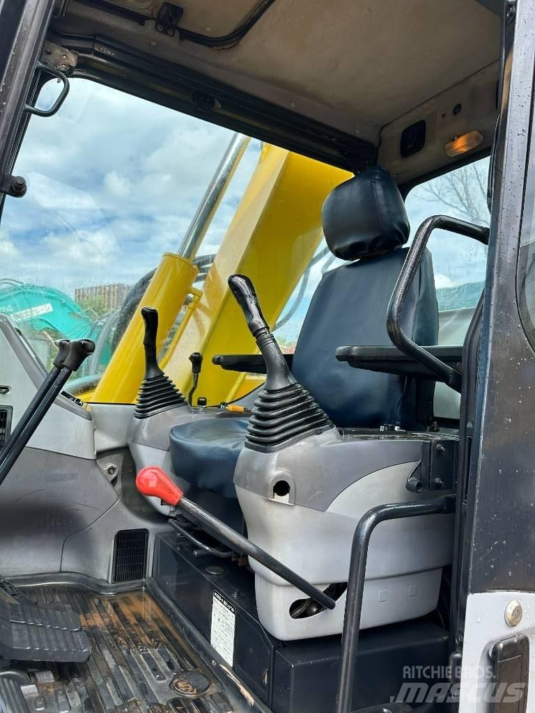 Komatsu PC 78 US-6N0 Excavadoras de cadenas