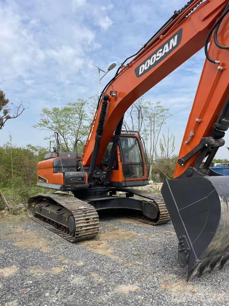 Doosan DX 300 LC Excavadoras de cadenas