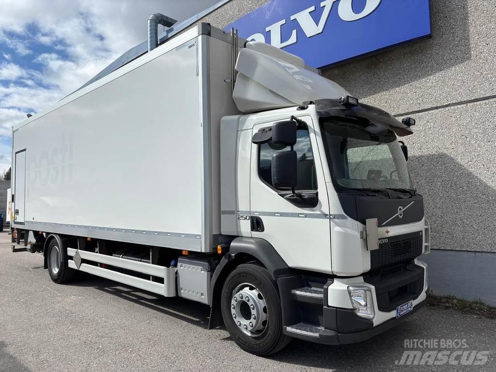 Volvo FL Camiones caja cerrada