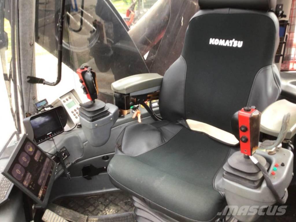 Komatsu 911.5 Cosechadoras