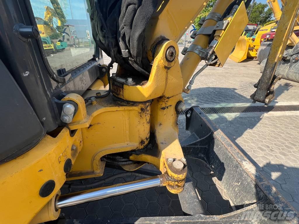 Komatsu PC 30 MR-5 Mini excavadoras < 7t