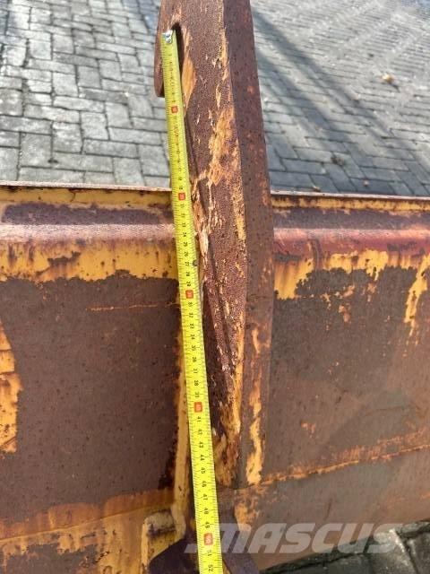 Bak 155 cm CW 30 Cucharones