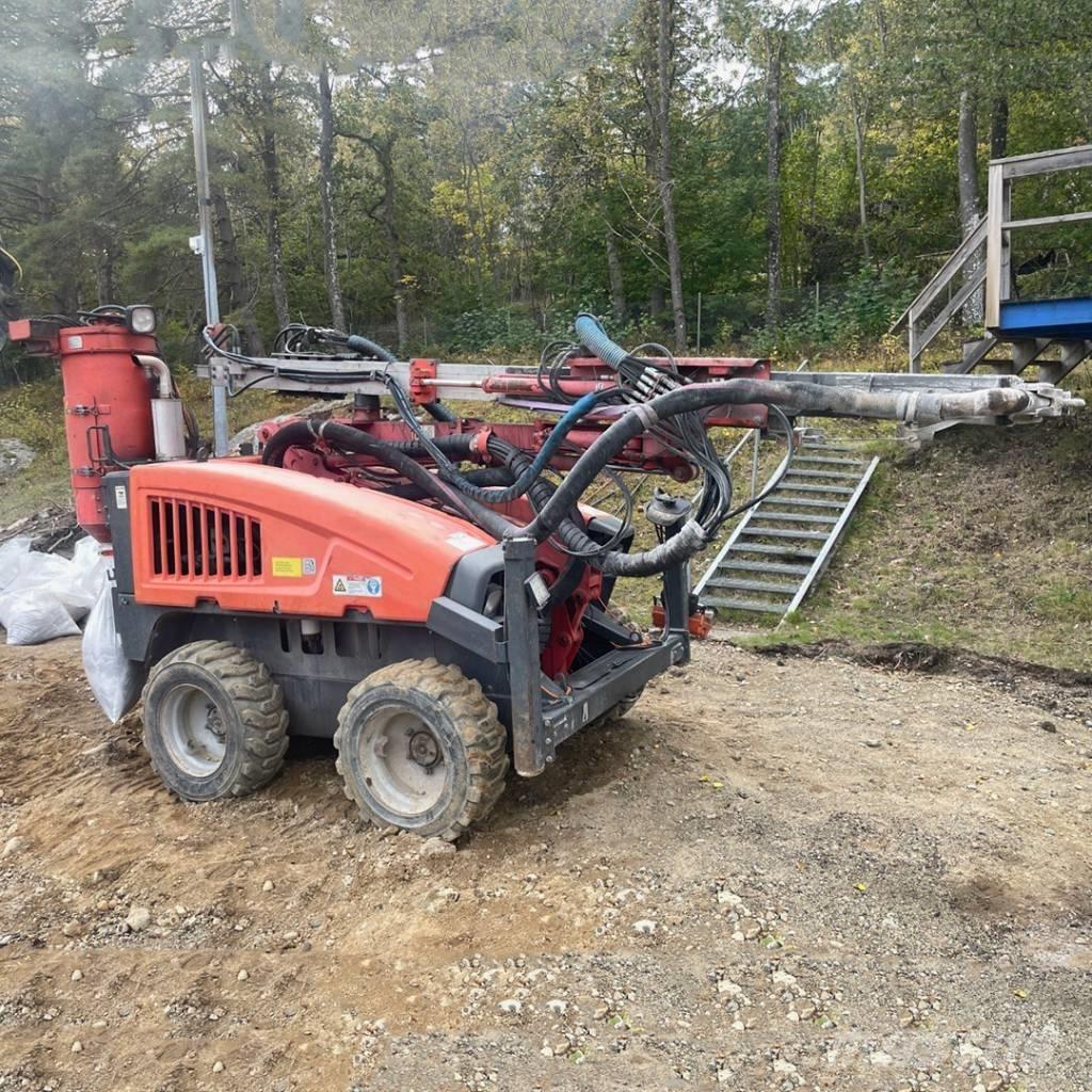 Sandvik DC 125R Perforadoras de superficie