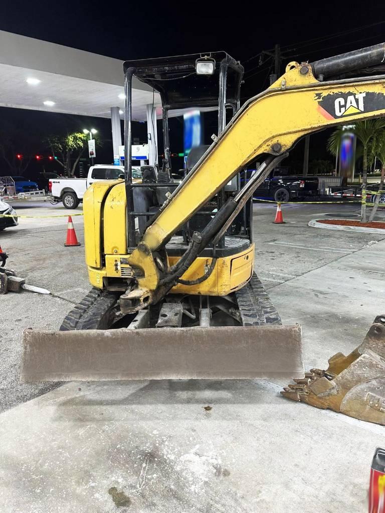 CAT 303.5 E CR Mini excavadoras < 7t