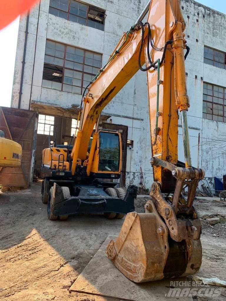 Hyundai R210W-9 Excavadoras de ruedas