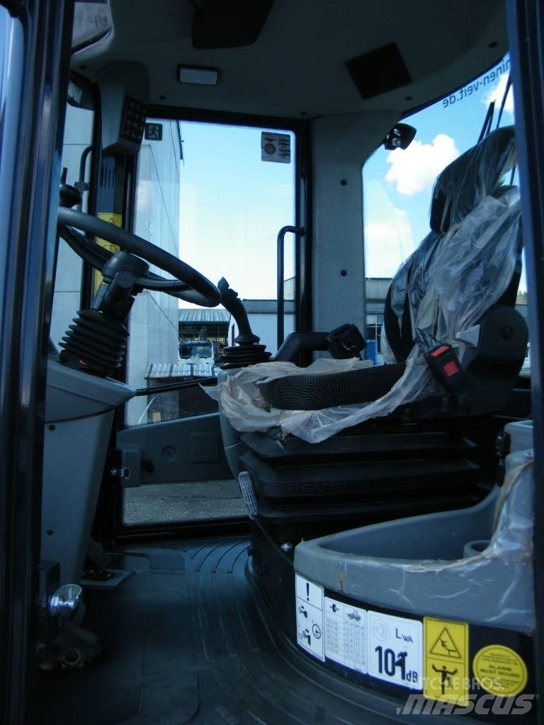 Yanmar v100 Cargadoras sobre ruedas