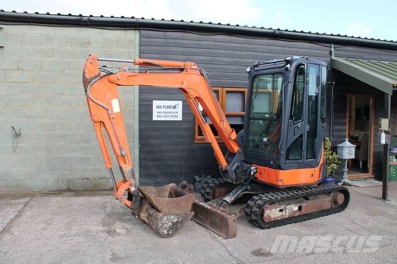 Hitachi ZX 30 U Mini excavadoras < 7t