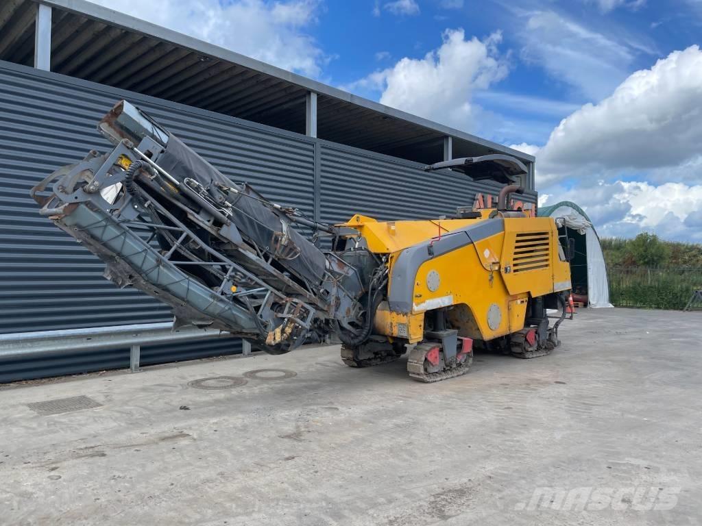 Wirtgen W 100 F Máquinas moledoras de asfalto en frío