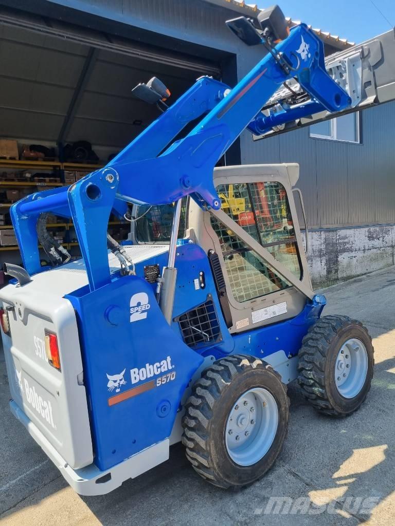 Bobcat S570 Minicargadoras