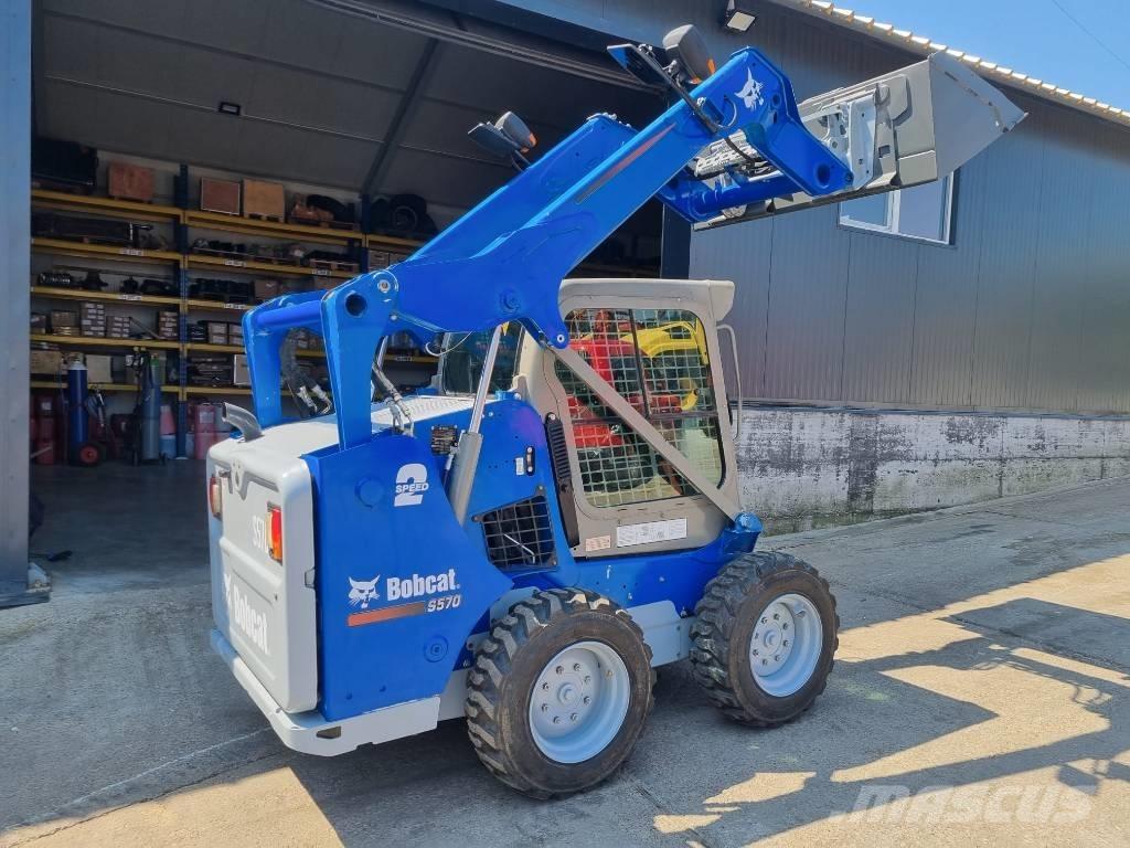 Bobcat S570 Minicargadoras