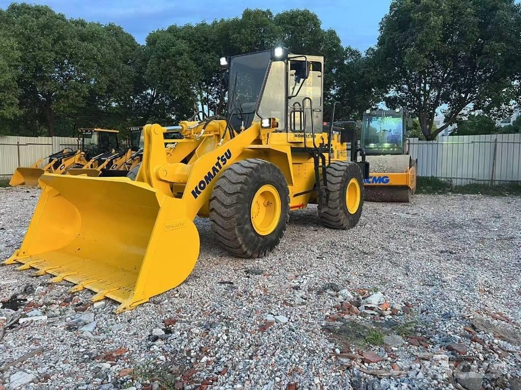 Komatsu WA 320-3 Cargadoras sobre ruedas