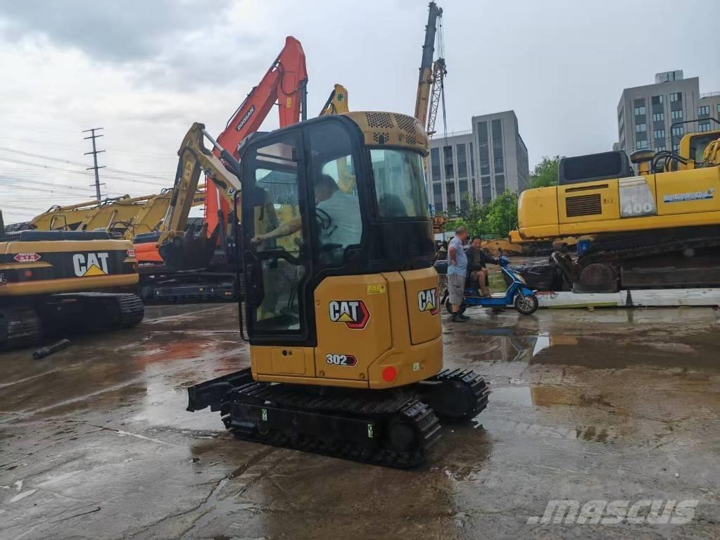 CAT 302 CR Mini excavadoras < 7t