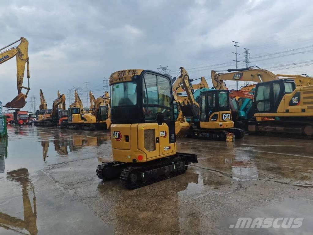 CAT 302 CR Mini excavadoras < 7t