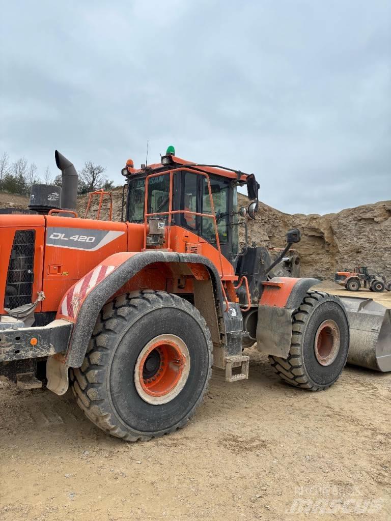 Doosan DL 420-5 Cargadoras sobre ruedas