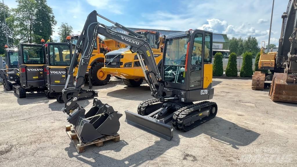 Volvo EC 27 D Mini excavadoras < 7t