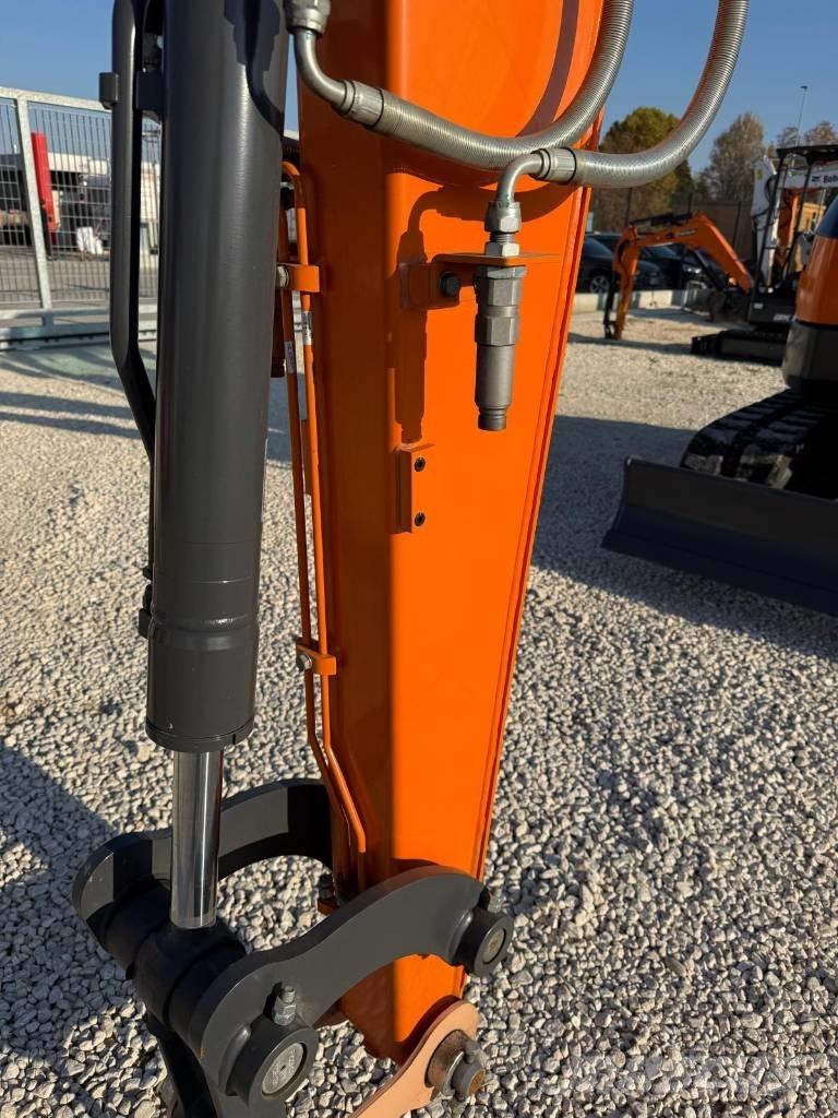 Develon DX 55 R-7 Excavadoras de cadenas