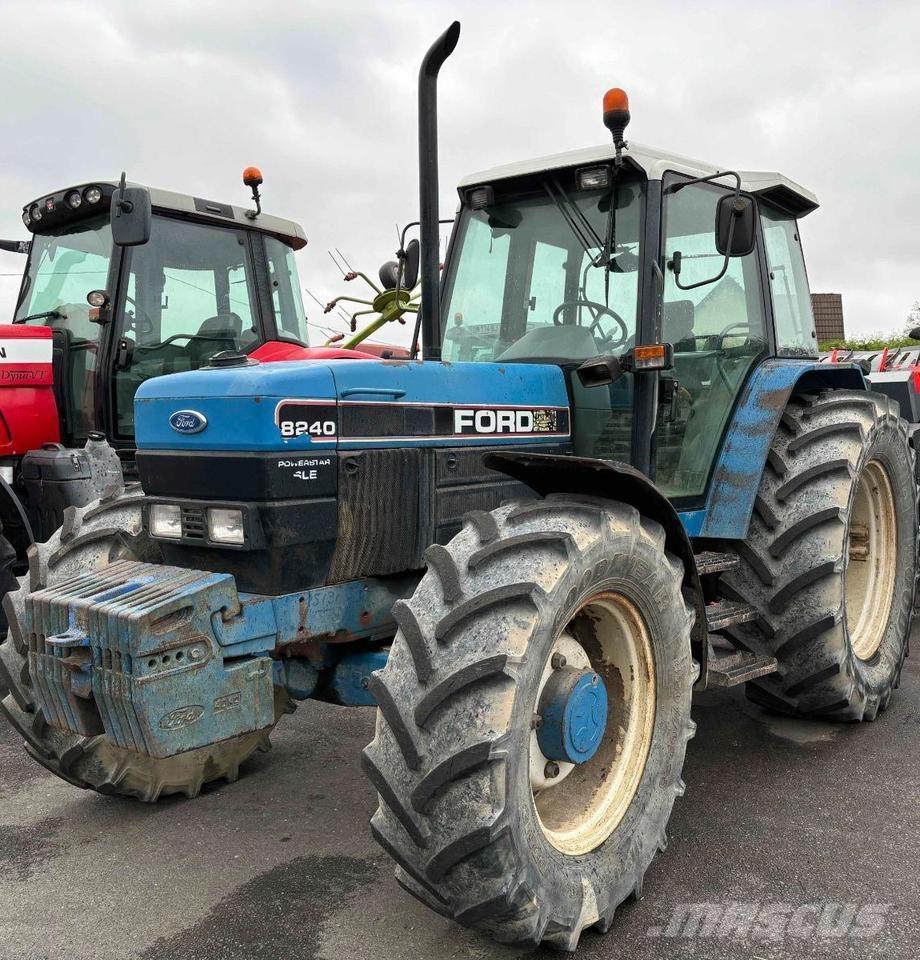 Ford 8240 Tractores