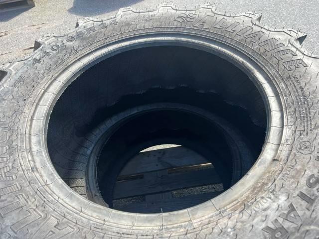 Alliance 440/65R24 Neumáticos, ruedas y llantas