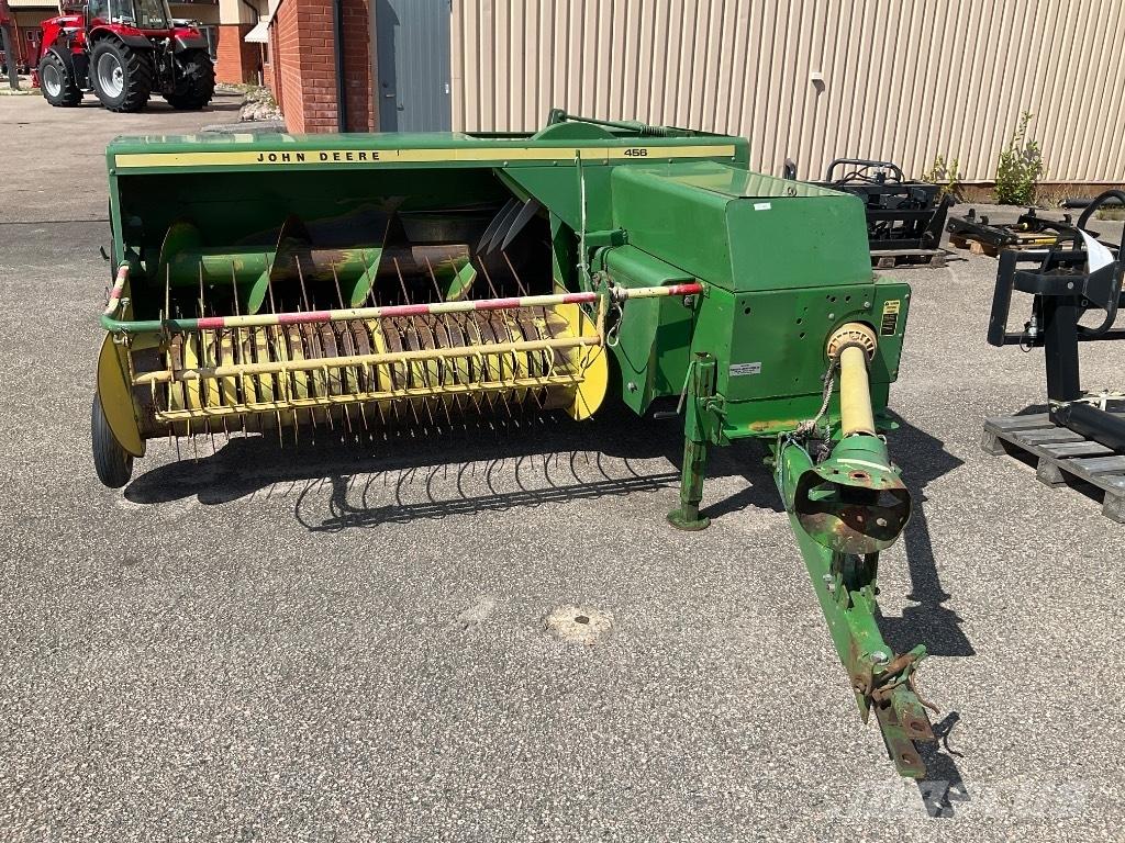 John Deere 440 Empacadoras cuadradas