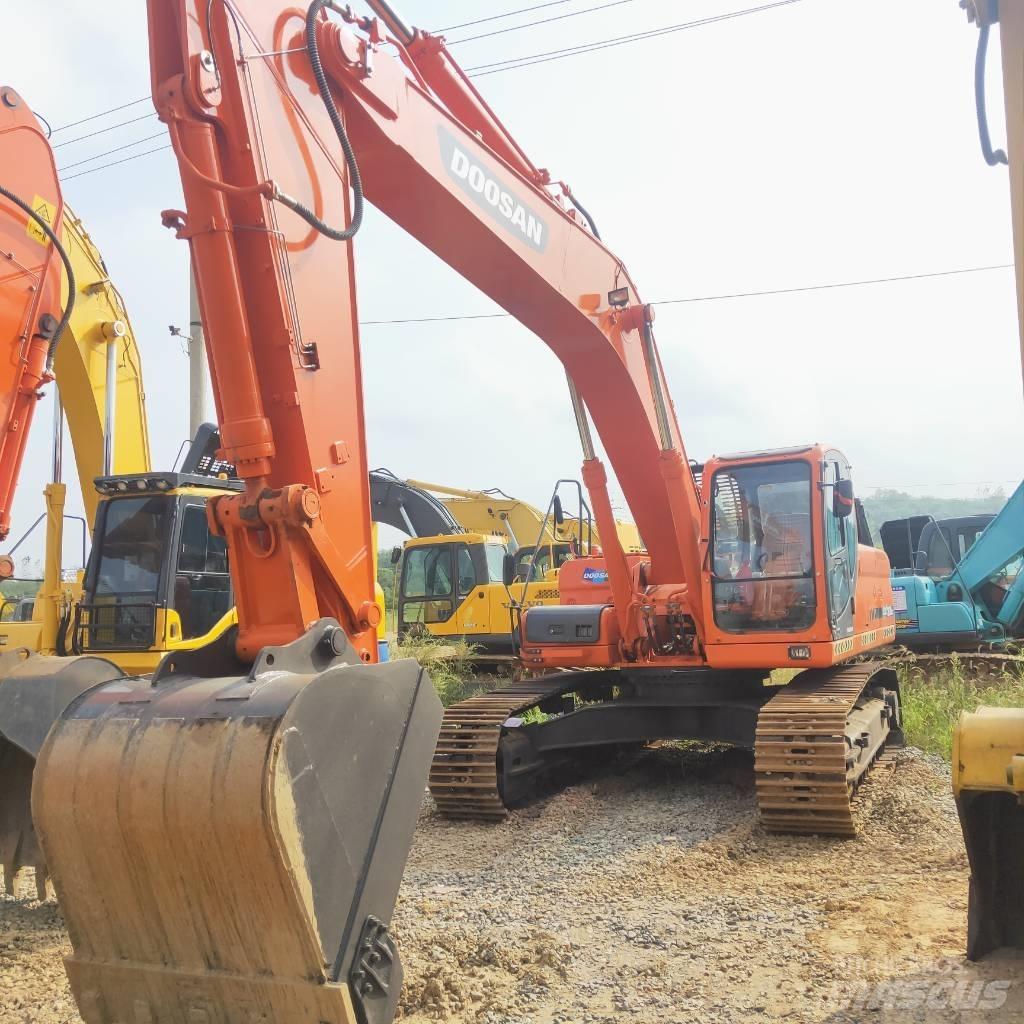 Doosan DX 300 LC Excavadoras de cadenas