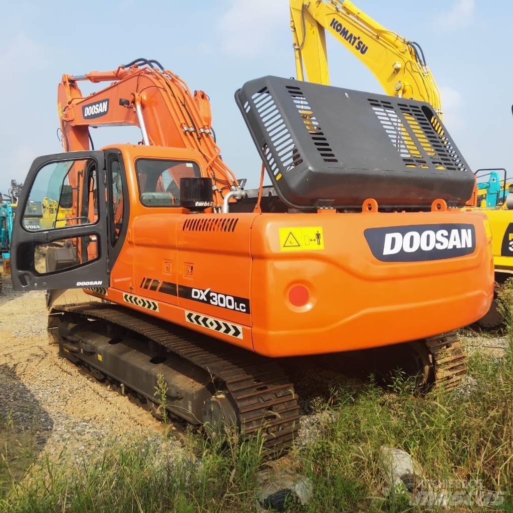 Doosan DX 300 LC Excavadoras de cadenas