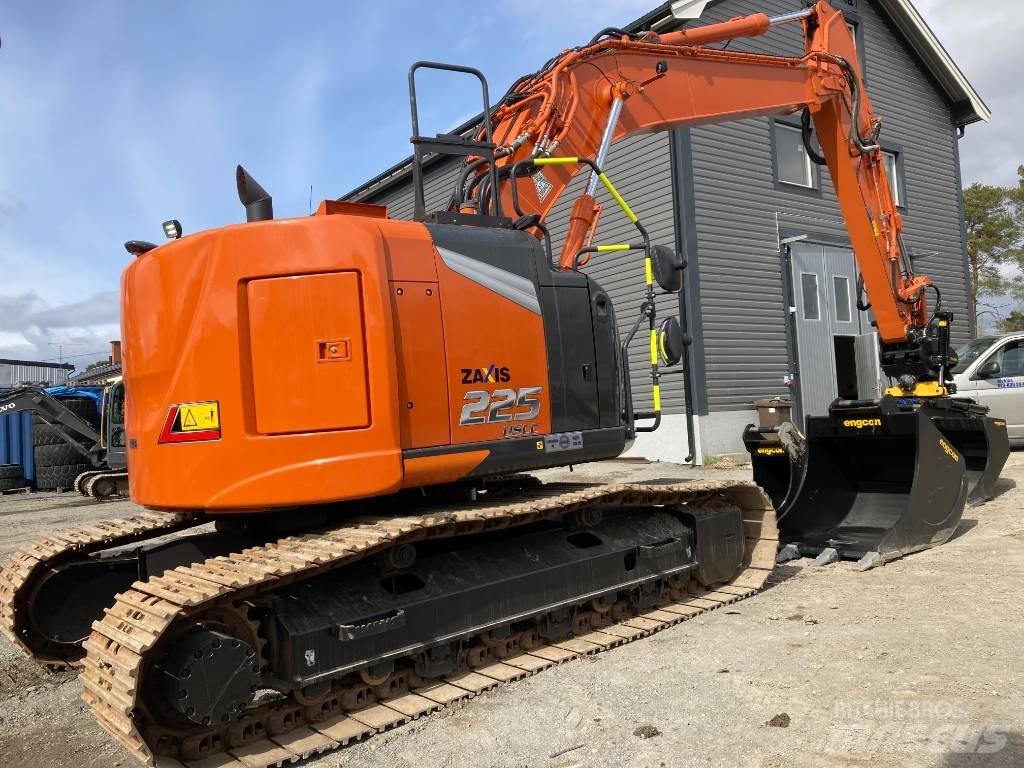 Hitachi ZX 225 US LC Excavadoras de cadenas