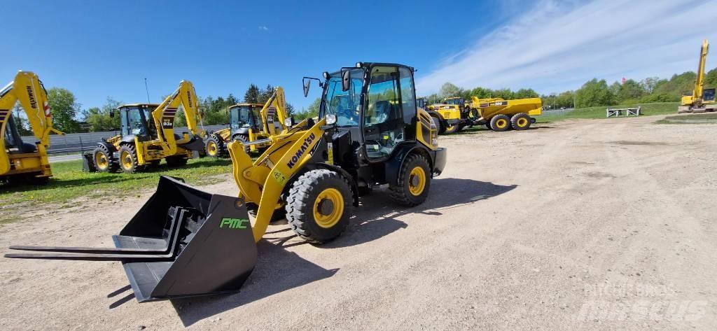 Komatsu WA 70 Cargadoras sobre ruedas