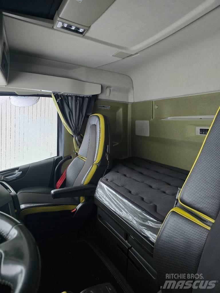 Volvo FH 16 750 Camiones bañeras basculantes o volquetes