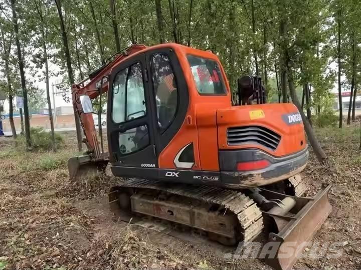 Doosan DX 75 Excavadoras de cadenas