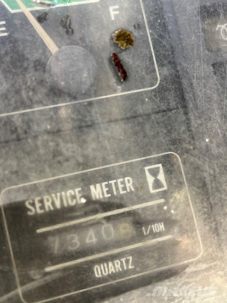 Hitachi EX 200-1 Excavadoras de cadenas