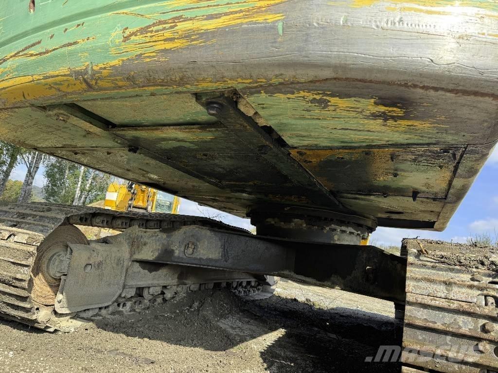 Komatsu PC 240 NLC-8 Excavadoras de cadenas