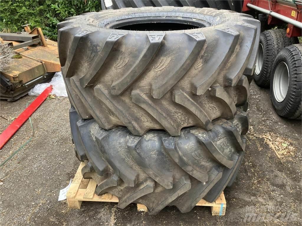 BKT 600/65R28 Neumáticos, ruedas y llantas