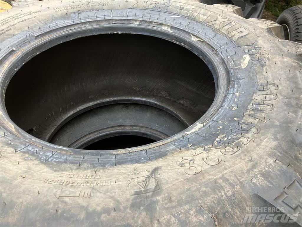 BKT 600/65R28 Neumáticos, ruedas y llantas
