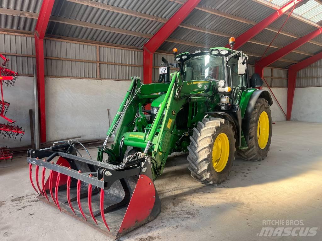 John Deere 6120 M Tractores