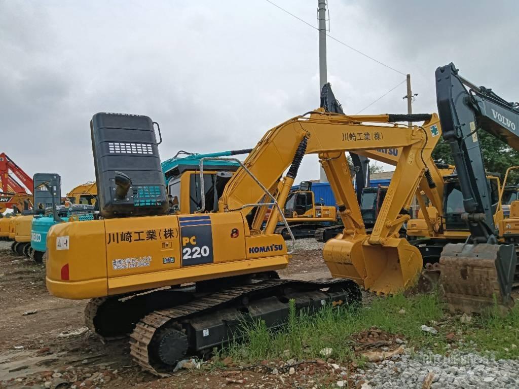 Komatsu PC 220-8 Excavadoras de cadenas
