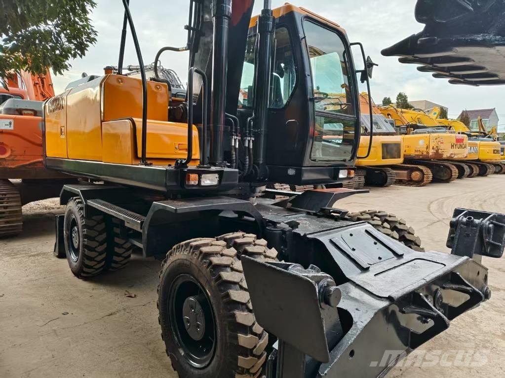 Hyundai R210w-9 Excavadoras de ruedas