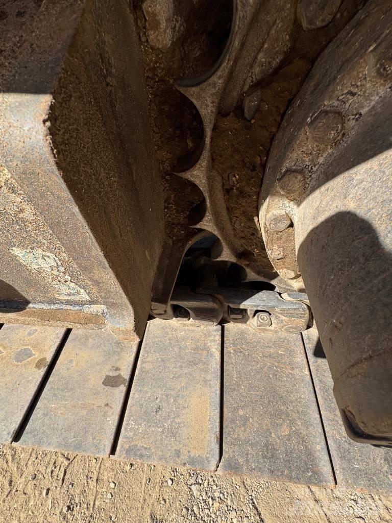 Hitachi ZX 210 LC-6 Excavadoras de cadenas
