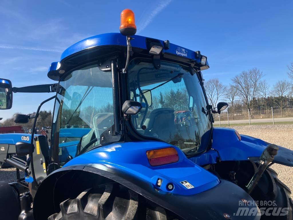 New Holland TS 115 A Tractores