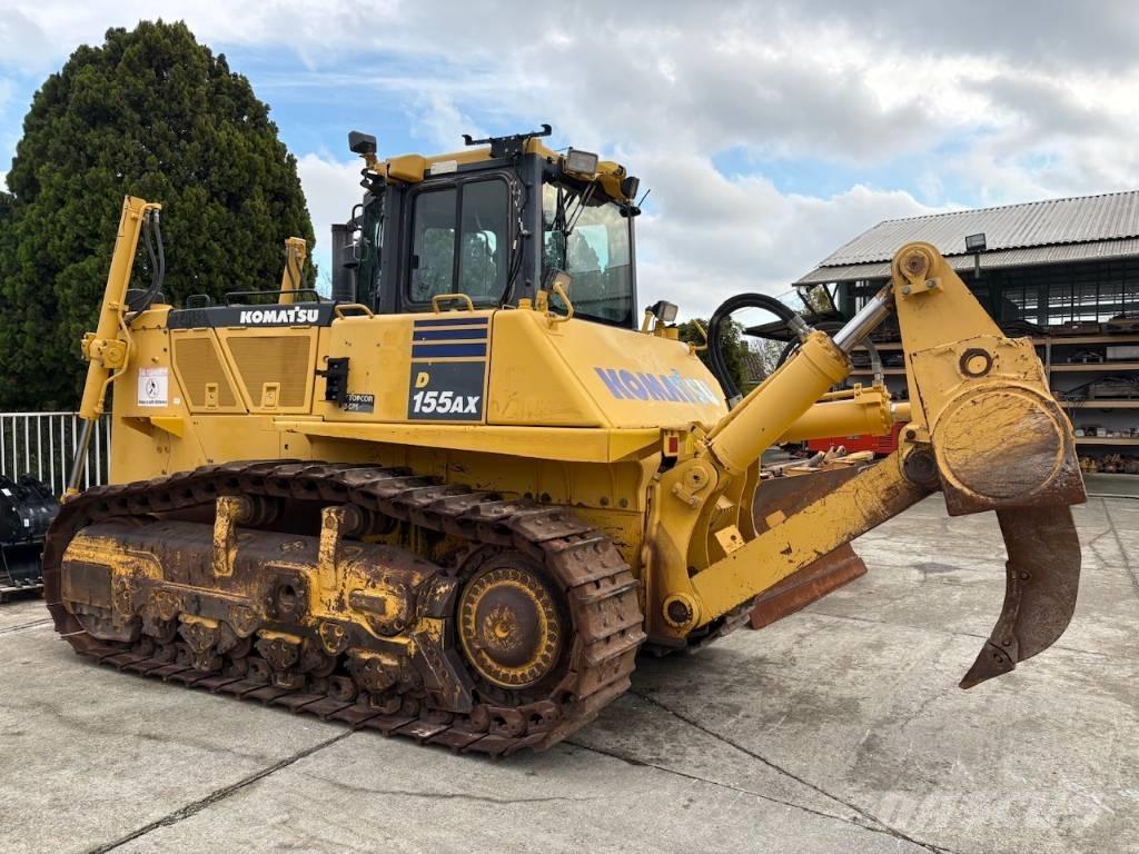 Komatsu D 155 AX-7 Buldozer sobre oruga