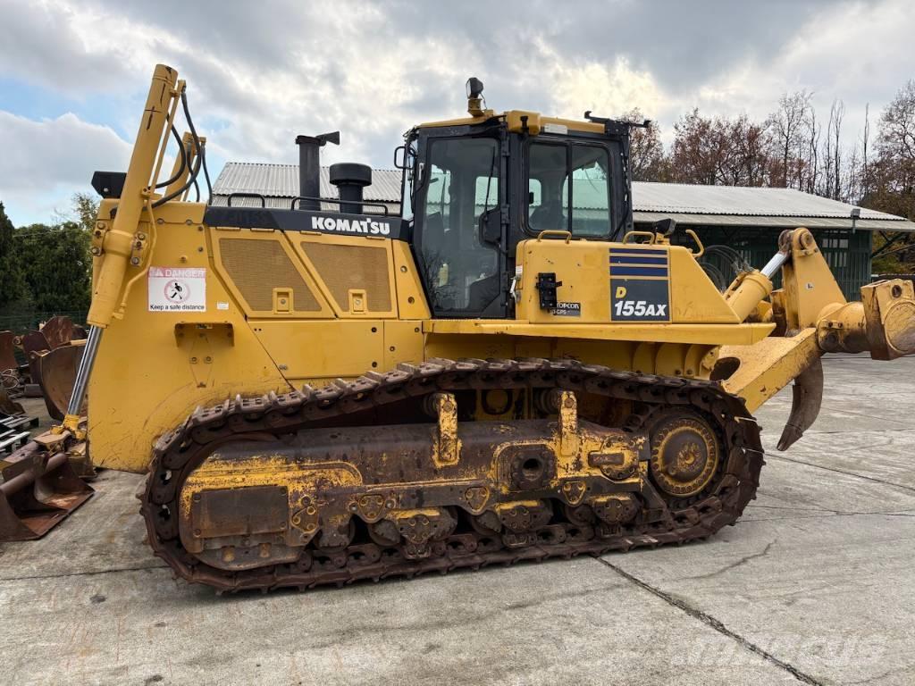 Komatsu D 155 AX-7 Buldozer sobre oruga