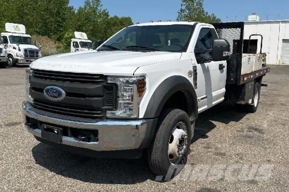 Ford F 550 XL SD Camiones plataforma