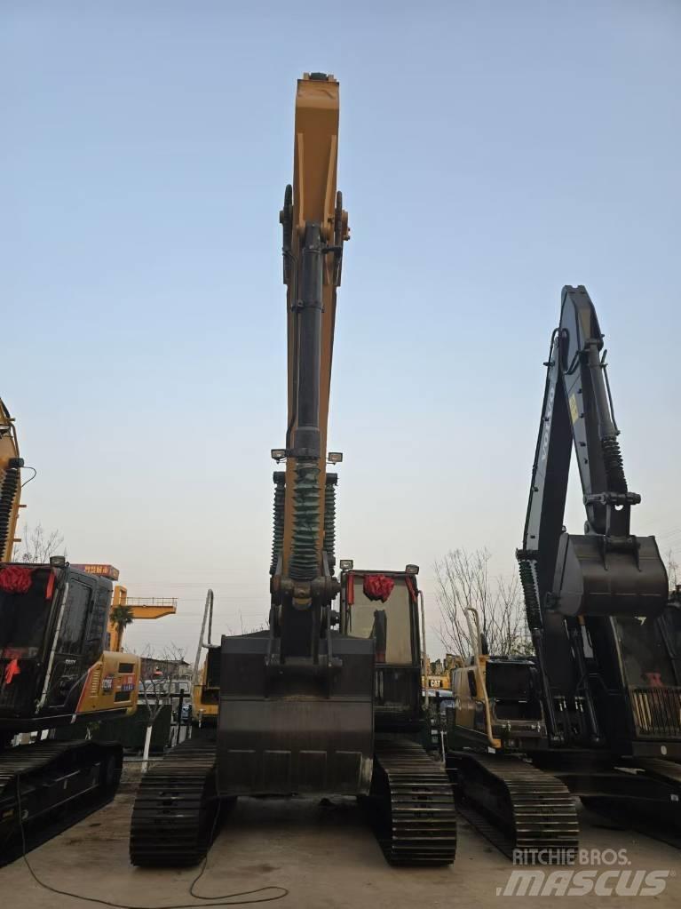 Sany SY 235 C Excavadoras de cadenas