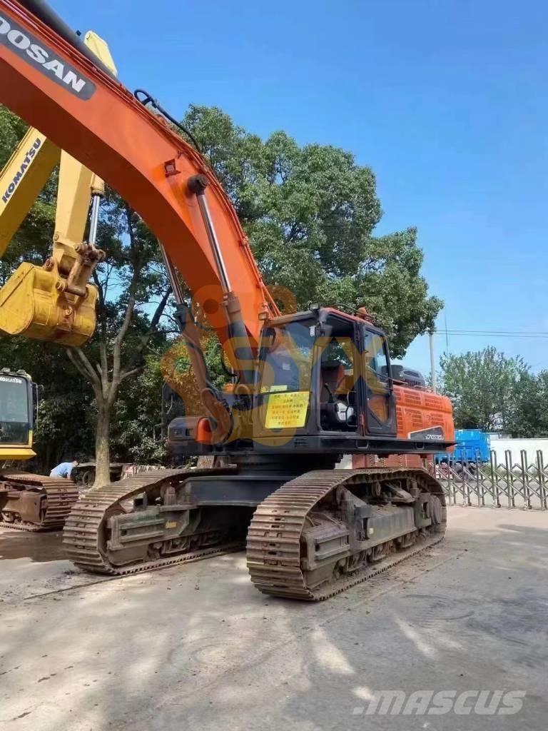 Doosan DX530 LC Excavadoras de cadenas