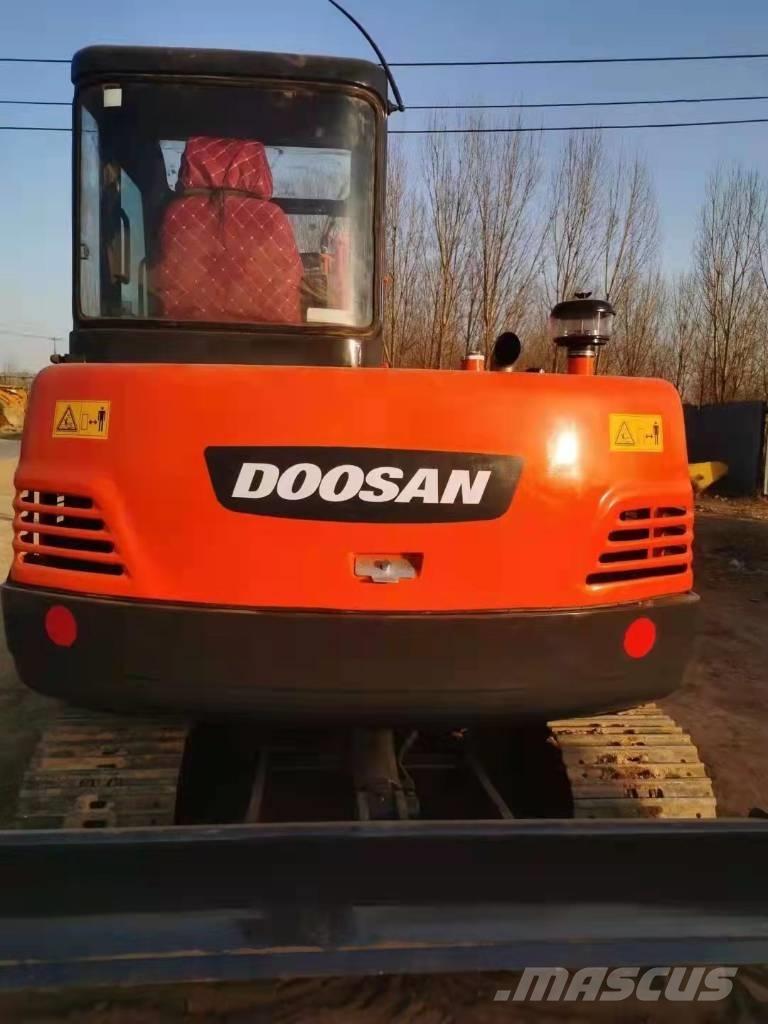 Doosan DH55 Mini excavadoras < 7t