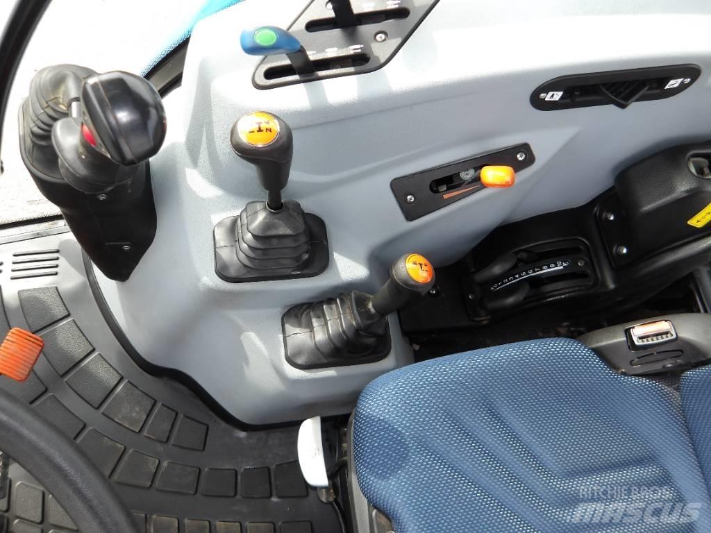New Holland T 4.75 Tractores