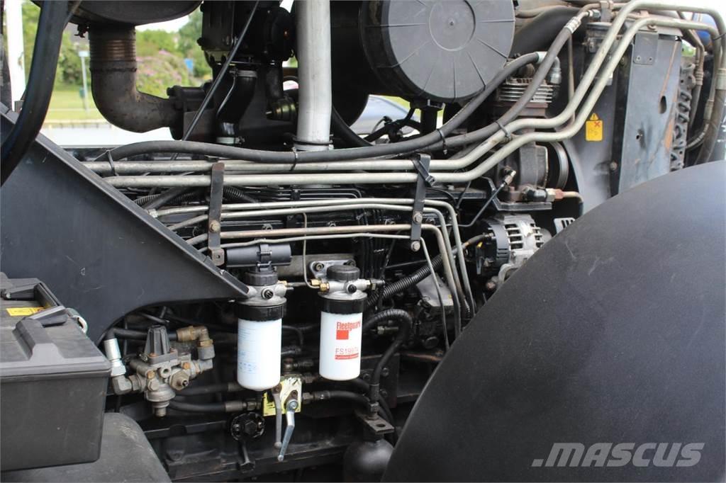 New Holland TM175 Tractores