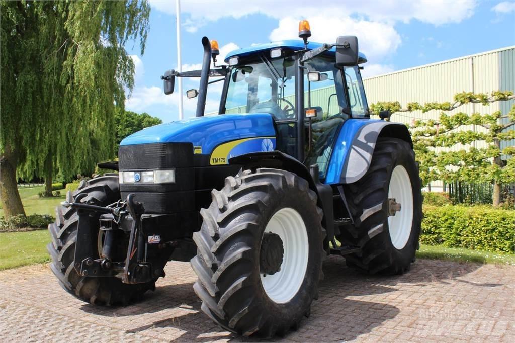 New Holland TM175 Tractores