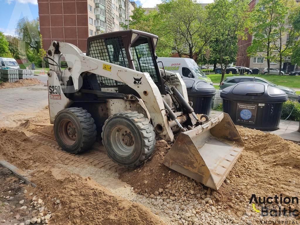 Bobcat S 250 Minicargadoras