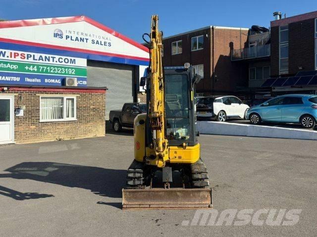 Komatsu PC 26 MR-3 Mini excavadoras < 7t